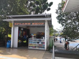 a small shop on the side of a street at Bayou Lagoon Park Resort in Melaka +35 photos