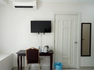TV a/nebo společenská místnost v ubytování Hotel Mutiara KGMMB, Melaka