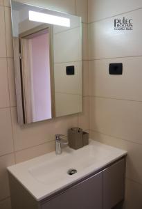 Foto sihtkohas Dobrovo asuva majutusasutuse Apartma Sobe Pulec galeriist