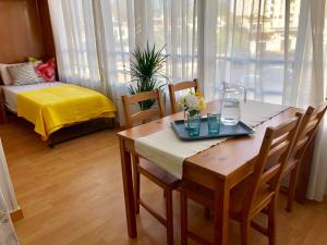 Posteľ alebo postele v izbe v ubytovaní GATU Verano en la playa con parking, wifi, piscina