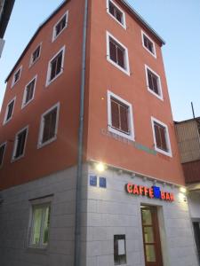Budova, kde se hostel nachází