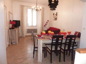 Gallery image of 6 rue de la tourraque in Antibes