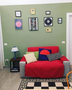 Zdjęcie z galerii obiektu Quartieri Home Holiday w mieście Neapol
