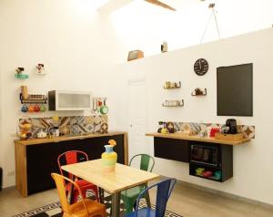 Zdjęcie z galerii obiektu Quartieri Home Holiday w mieście Neapol