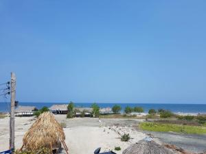 Снимка в галерията на Kiosko uva playa frente al mar в San Onofre