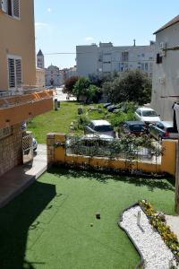 Zahrada ubytování Apartment Simoni ZD