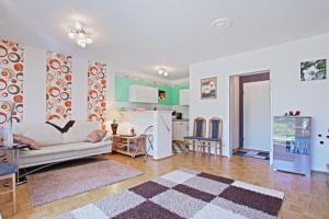Η κουζίνα ή μικρή κουζίνα στο Private Apartment +4 φωτογραφίες