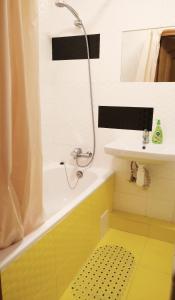 Very nice Apartment in L'viv tesisinde bir banyo