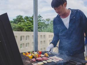 酒店提供给客人使用的烧烤设施