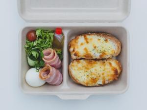酒店内部或周边提供的食物