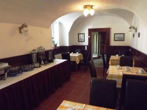 Restaurace v ubytování Gasthof zum Goldenen Löwen