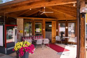 Patio nebo venkovní prostory v ubytování Residence Al Lago