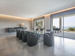 Gallery image of TarracoHomes, Exclusive tamarit villa in Tamarit