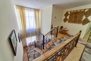 Imagen de la galería de TES Hotel, en Osh 46 fotos más