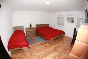 Posedenie v ubytovaní Apartman Kupa