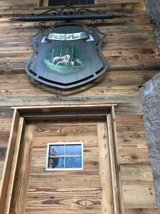 Kép Grizzly Haus & Frosch Restaurant - Teritoria szállásáról Varenában a galériában