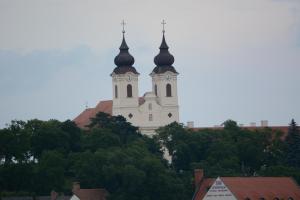 Foto sihtkohas Tihany asuva majutusasutuse Babamúzeum apartman galeriist