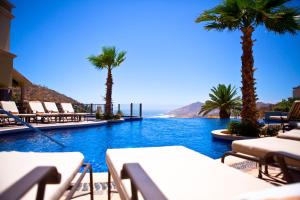 Foto da galeria de Pueblo Bonito Montecristo Luxury Villas - All Inclusive em Cabo San Lucas