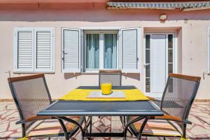 Gallery image of Apartments Rija in Pag