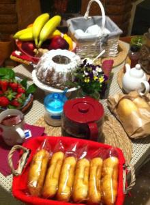 Opsi sarapan yang tersedia untuk tamu di Casa "Oasi" Centro Storico