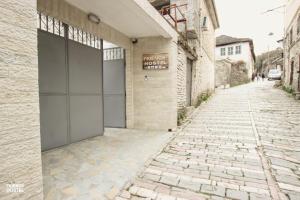 Fotografie z fotogalerie ubytování Friends' Guesthouse & Hostel v destinaci Gjirokastër