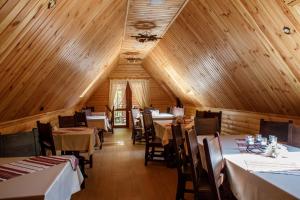 Restaurace v ubytování Toursit Complex Polyana Kvasova