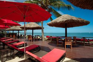 ห้องอาหารหรือที่รับประทานอาหารของ Ramada Suites by Wyndham Wailoaloa Beach Fiji