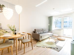 Posedenie v ubytovaní Apartament FOREST SurfingBird Kołobrzeg