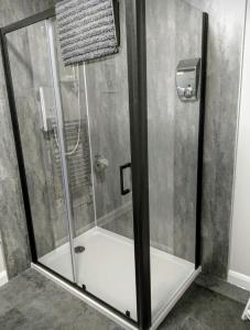 A bathroom at An-Sealgair Bed & Breakfast 