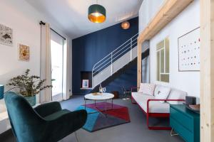 Posezení v ubytování L'Abeille - Boutique Apartments
