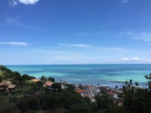 Φωτογραφία από το άλμπουμ του B&B Tre Finestre sul Mare σε Grottammare