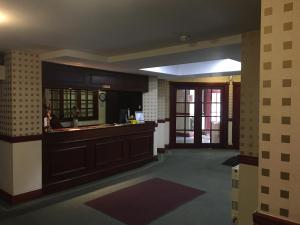 The lobby or reception area at Cedar Tree Hotel 