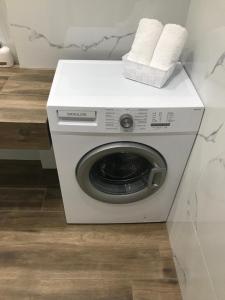 Kép Stratonikis Apartments szállásáról a Dioniszíu-parton a galériában