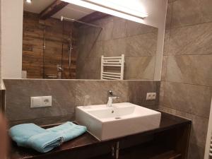 Kúpeľňa v ubytovaní Ferienwohnung Schiestl