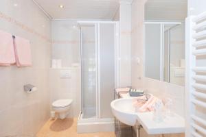 A bathroom at Postwirt