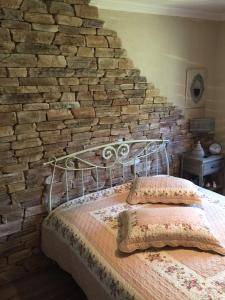 Ένα ή περισσότερα κρεβάτια σε δωμάτιο στο VILLA PETER