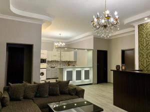 A kitchen or kitchenette at Hotel Red Bridge