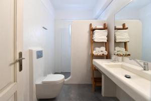 Koupelna v ubytování Ammos Luxury Rooms & Home