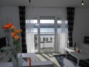 Gallery image of Apartment Perla in Dinjiška