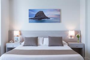 Foto dalla galleria di Hotel Helios Costa Tropical ad Almuñécar