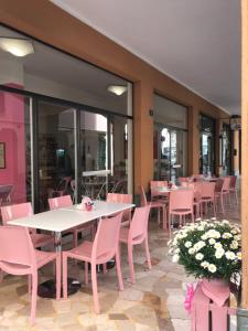 Restoran ili neka druga zalogajnica u objektu Hotel Giongo