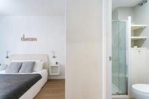 חדר רחצה ב-TRIANA 3 Bedrooms & 2 bath Parking Included