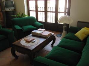 A seating area at Bed and Breakfast Cascina Beccaris