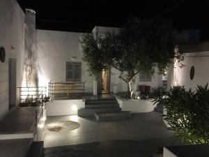 Το κτήριο όπου στεγάζεται  το ξενοδοχείο