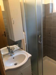 Kúpeľňa v ubytovaní apartmani mihaljević