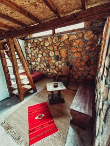 Posedenie v ubytovaní Nisi Glamping