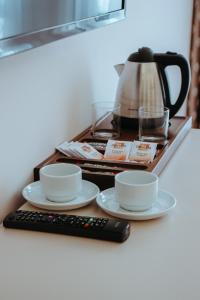Coffee and tea making facilities at Istanroom by Keo