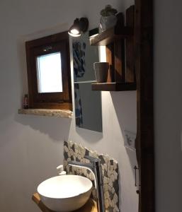 A bathroom at C'era una volta Podere San Giovanni