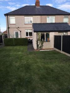 Gallery image of Rhuddlan House in Rhuddlan
