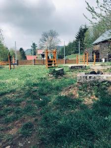 Fotografie z fotogalerie ubytování Chata u Kostela v destinaci Dolni Misecky